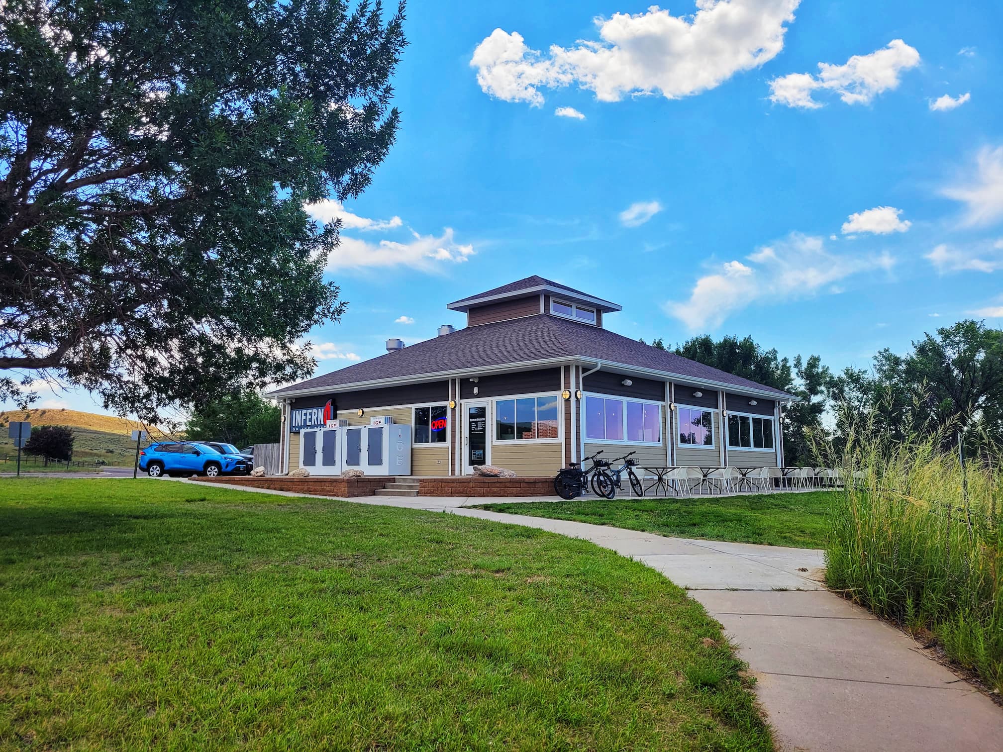 photo of angostura recreation area concession stand