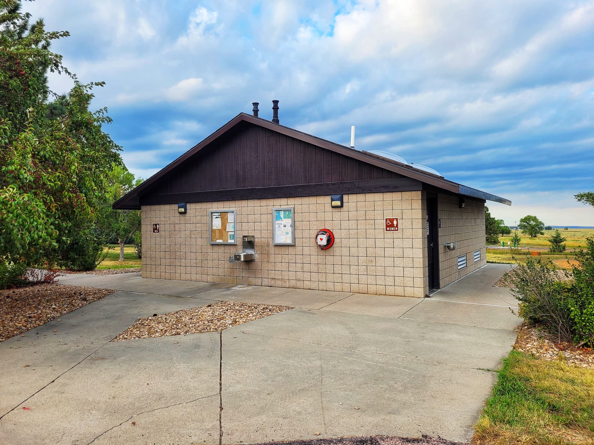 photo of angostura recreation area showerhouse