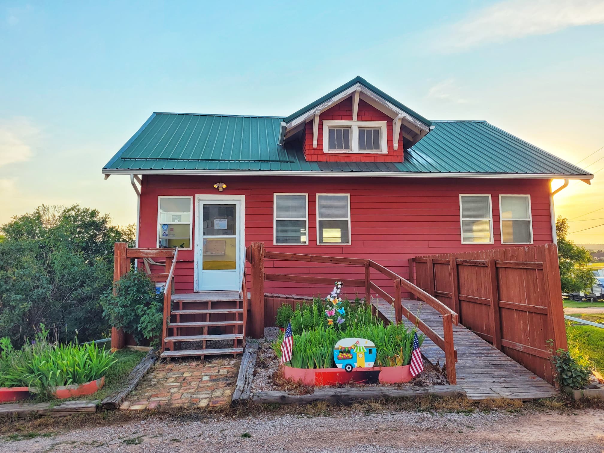 photo of 3 flags rv park office