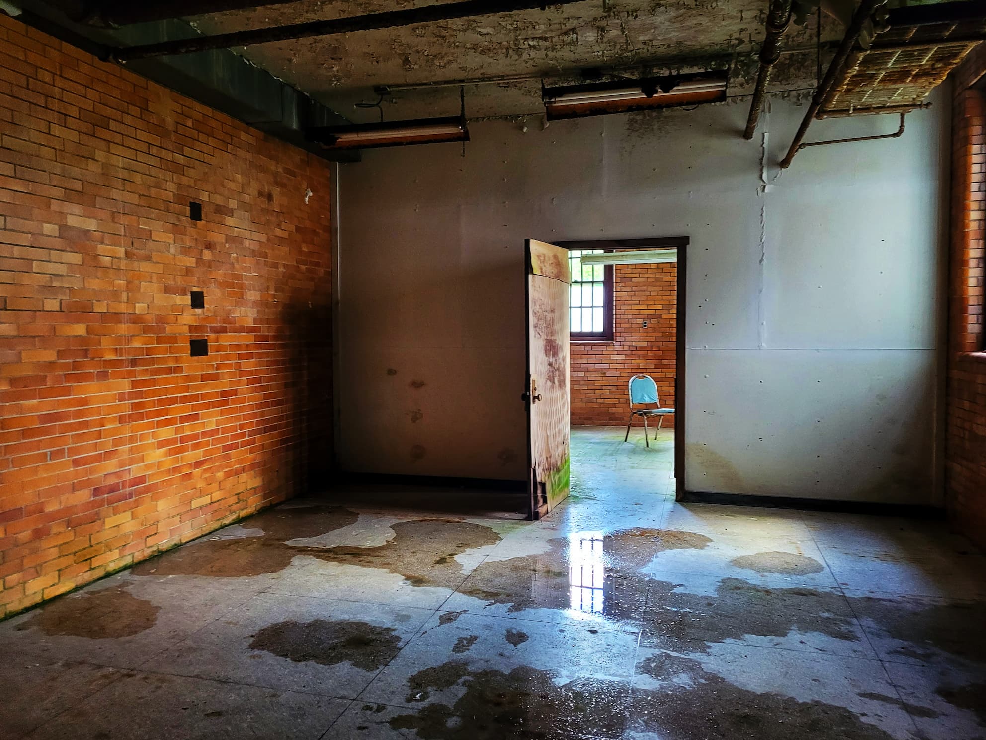 photo of trans allegheny lunatic asylum medical center room
