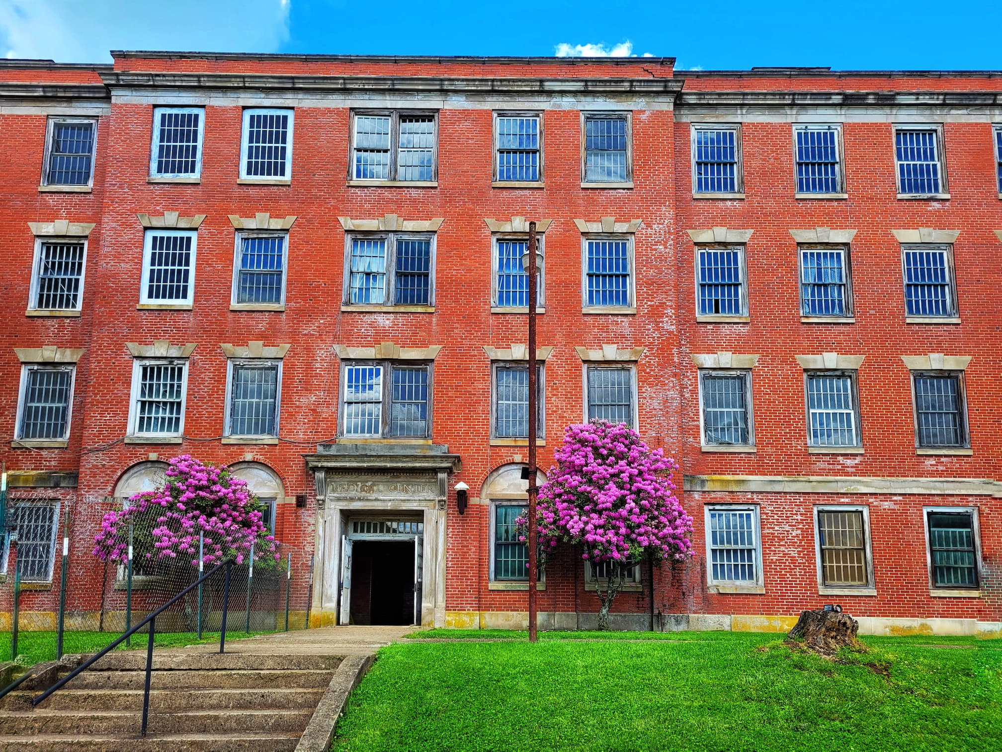 photo of trans allegheny lunatic asylum medical center exterior