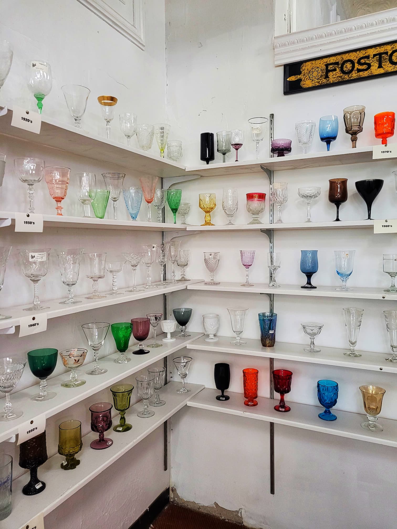 photo of museum of american glass hands on exhibit