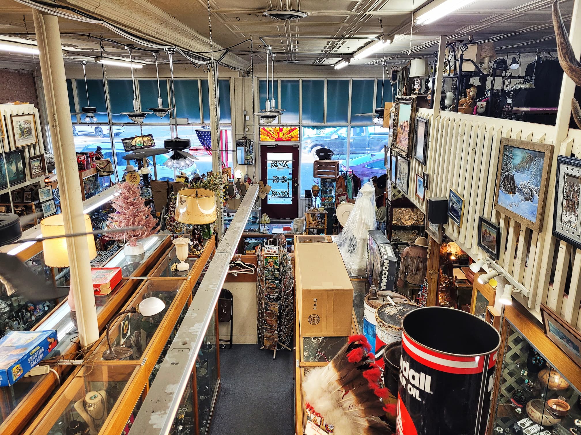 photo of sixth street antique mall