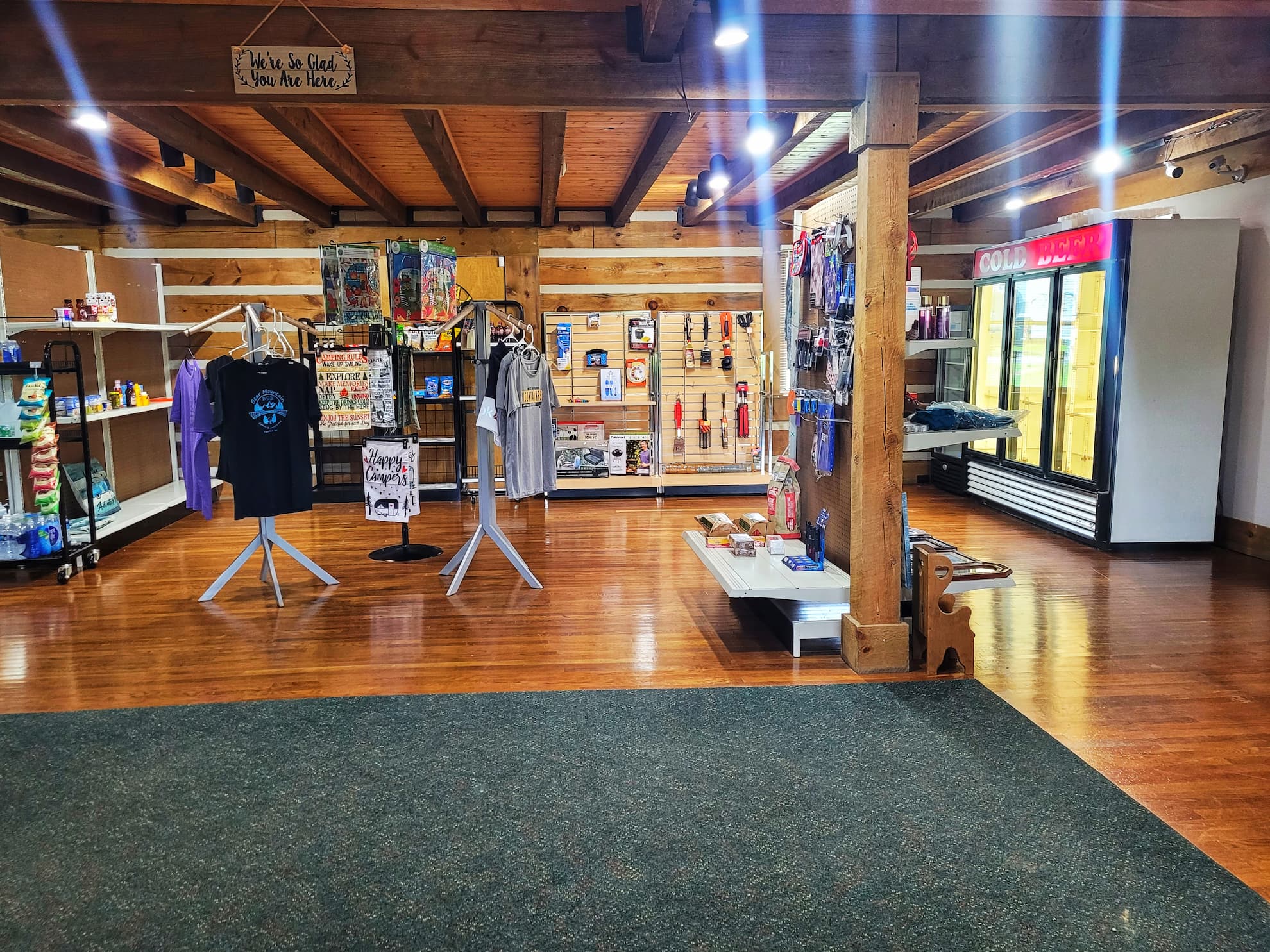 photo of bear mountain campground camp store
