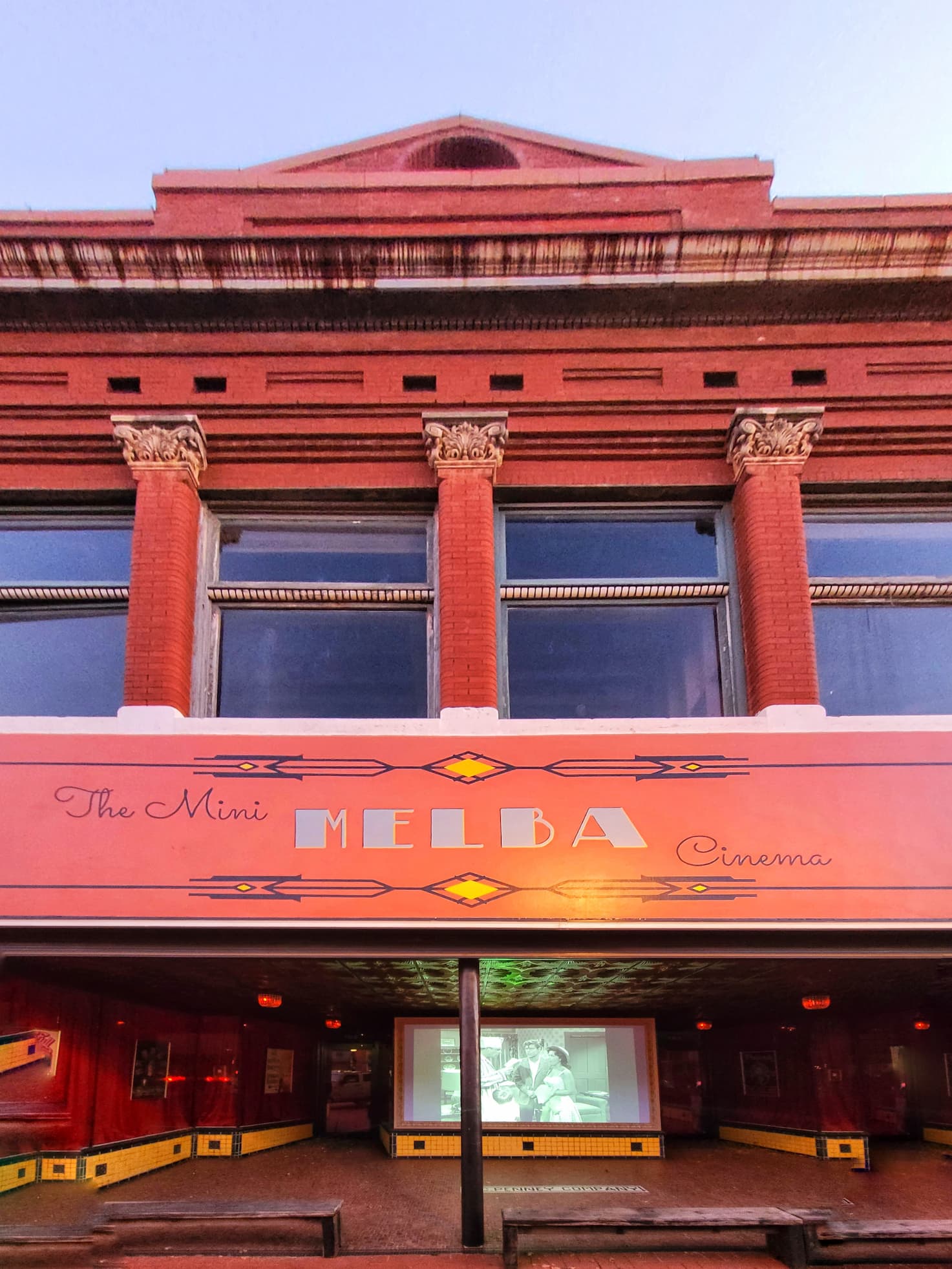 photo of downtown guthrie ok