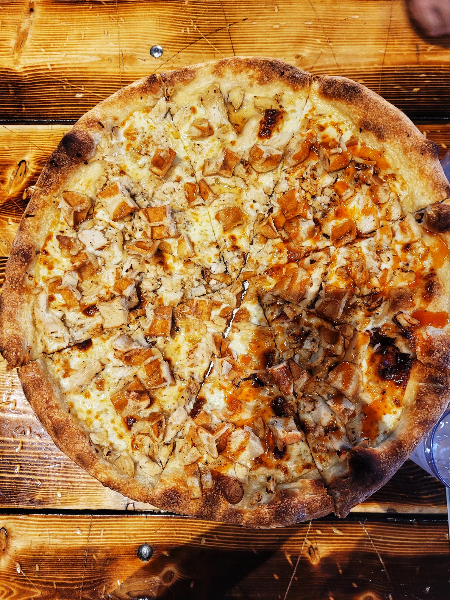 photo of pizza from guthrie brewing