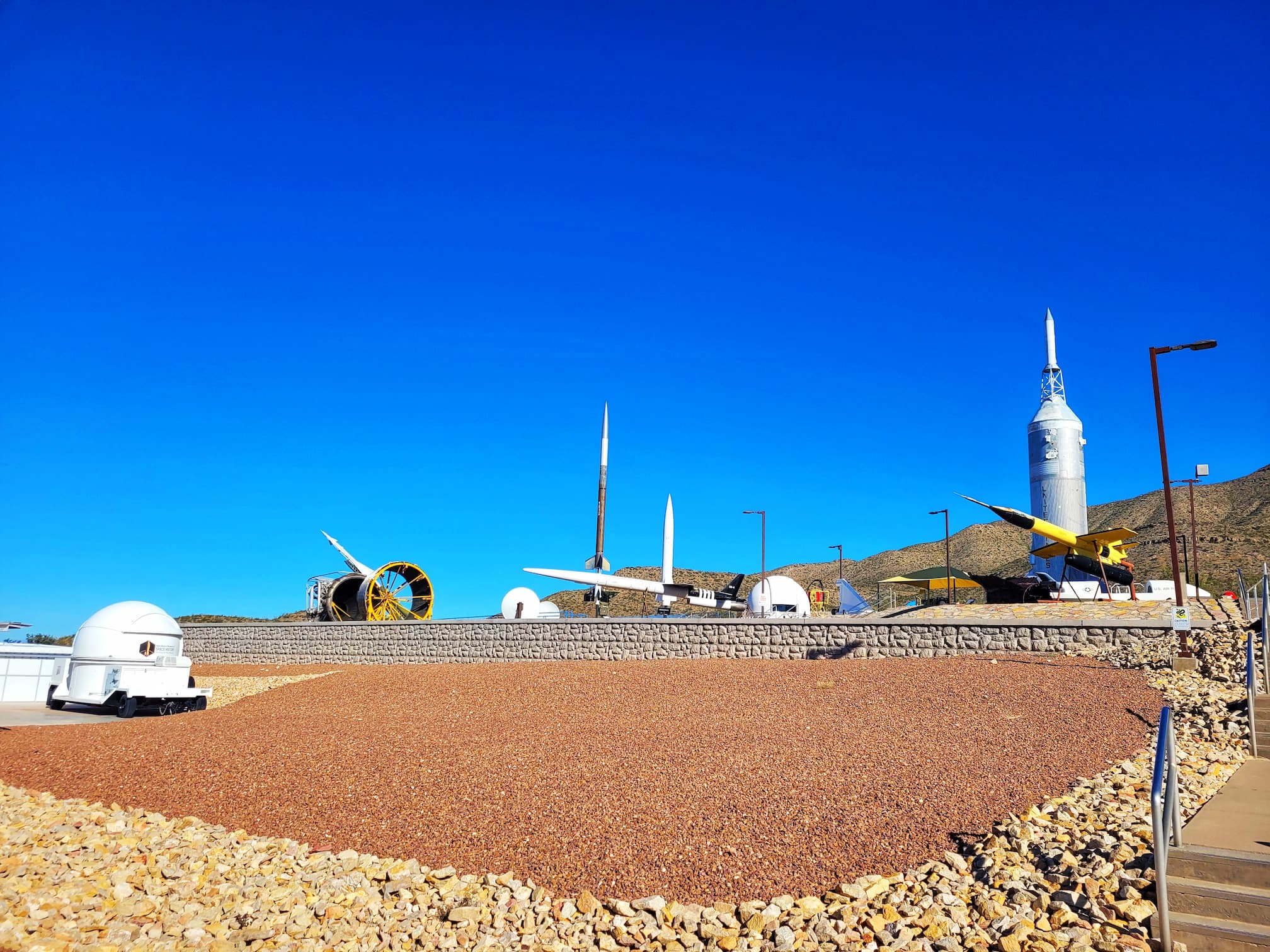 photo of new mexico museum of space history outside