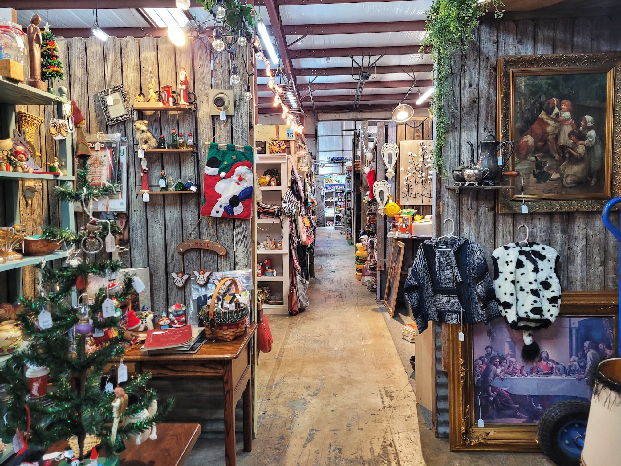 photo of warehouse antique mall