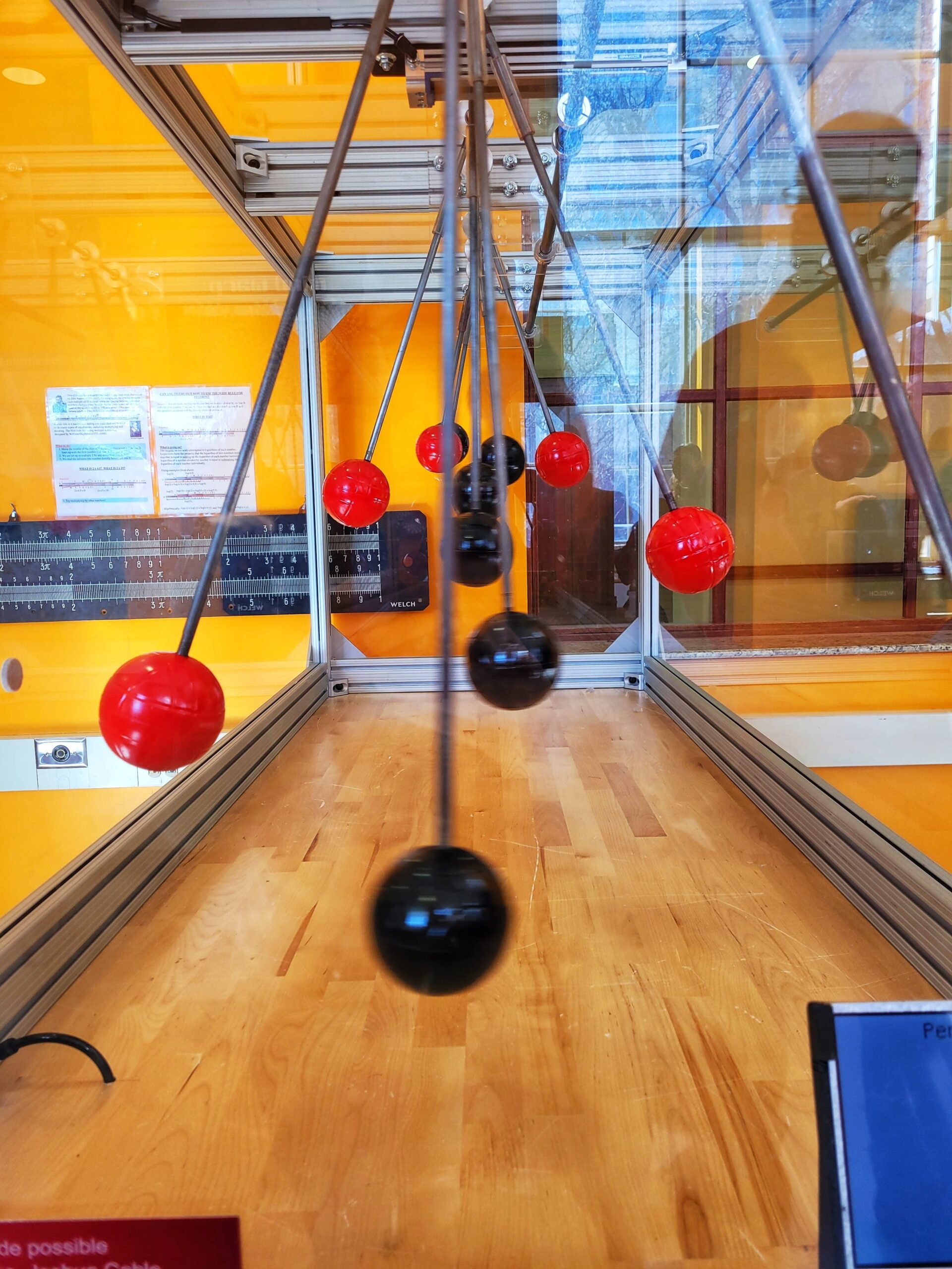 photo of pendulum wave exhibit at ingersoll physics museum