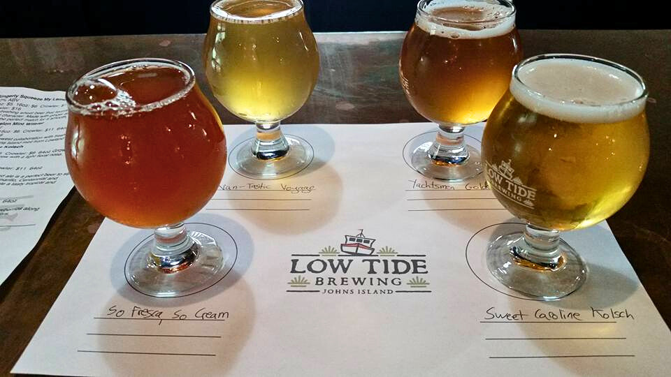photo of beer flight at low tide brewing