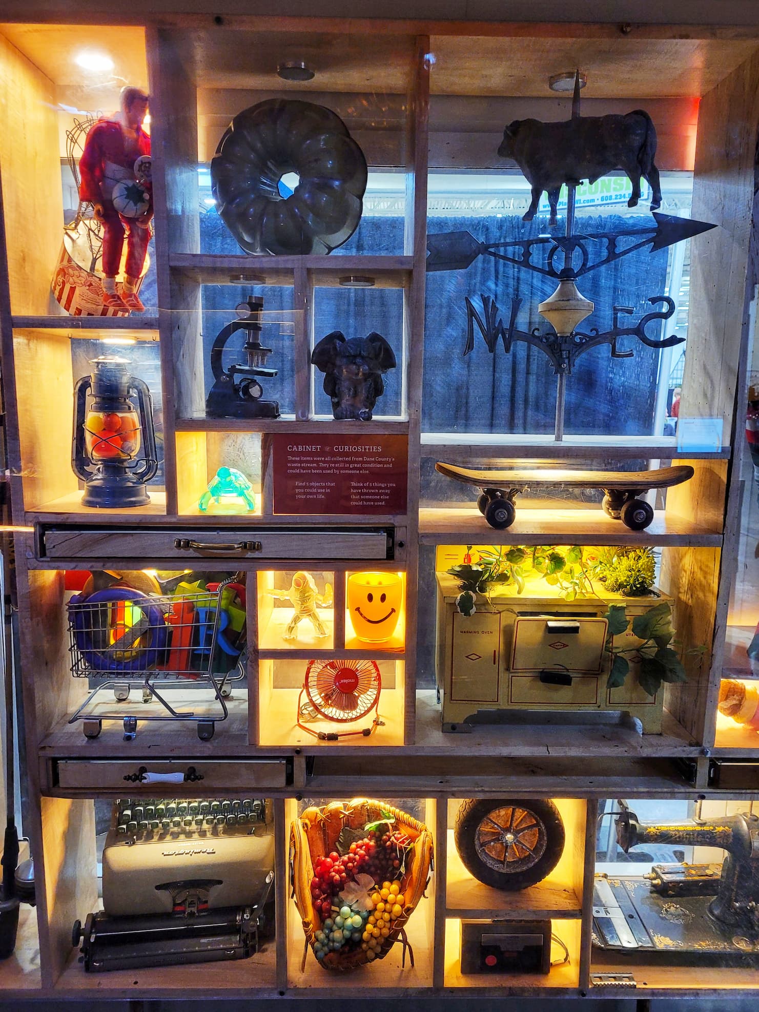 photo of inside the dane county trash lab exhibit