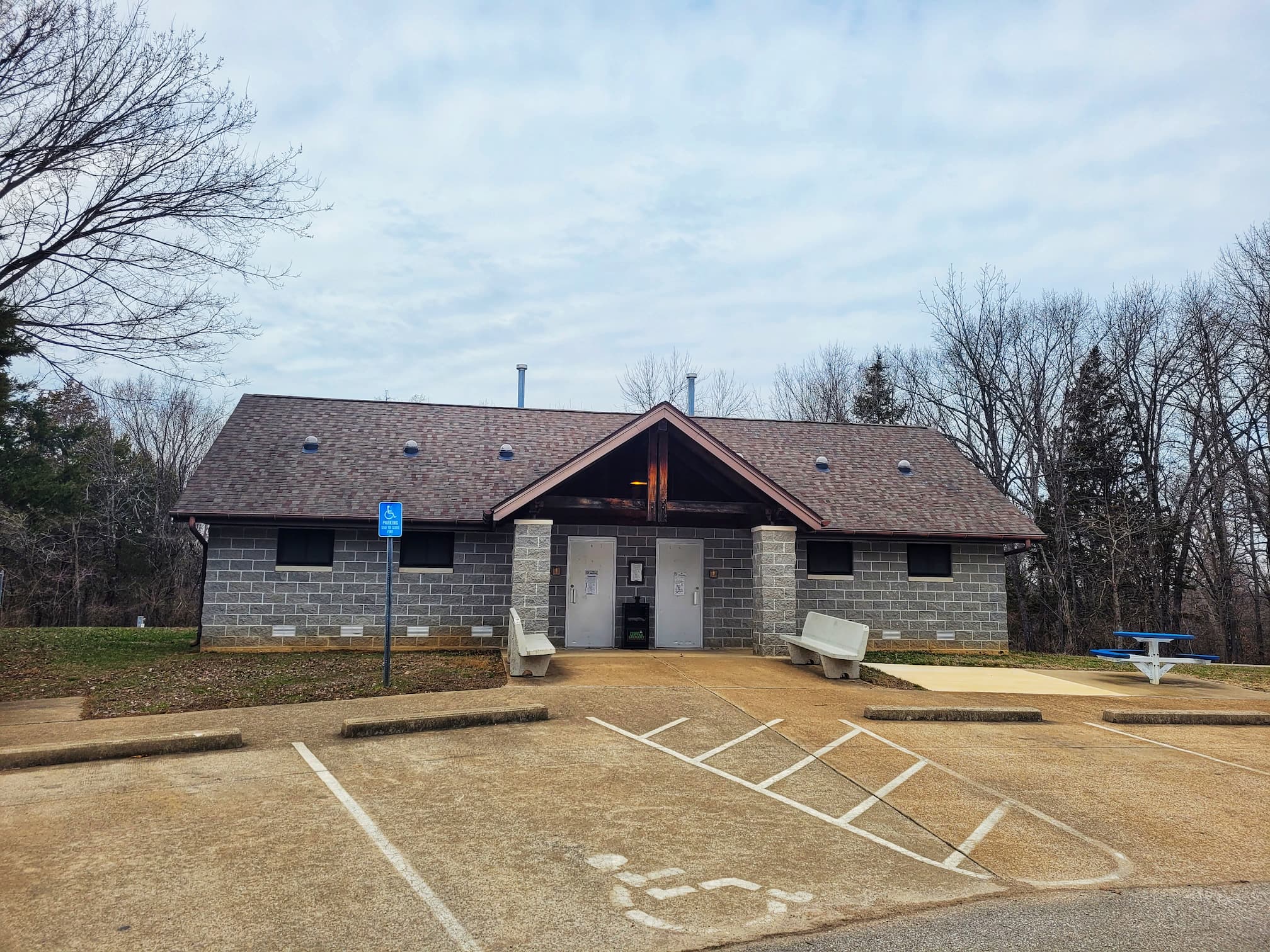 photo of babler state park showerhouse