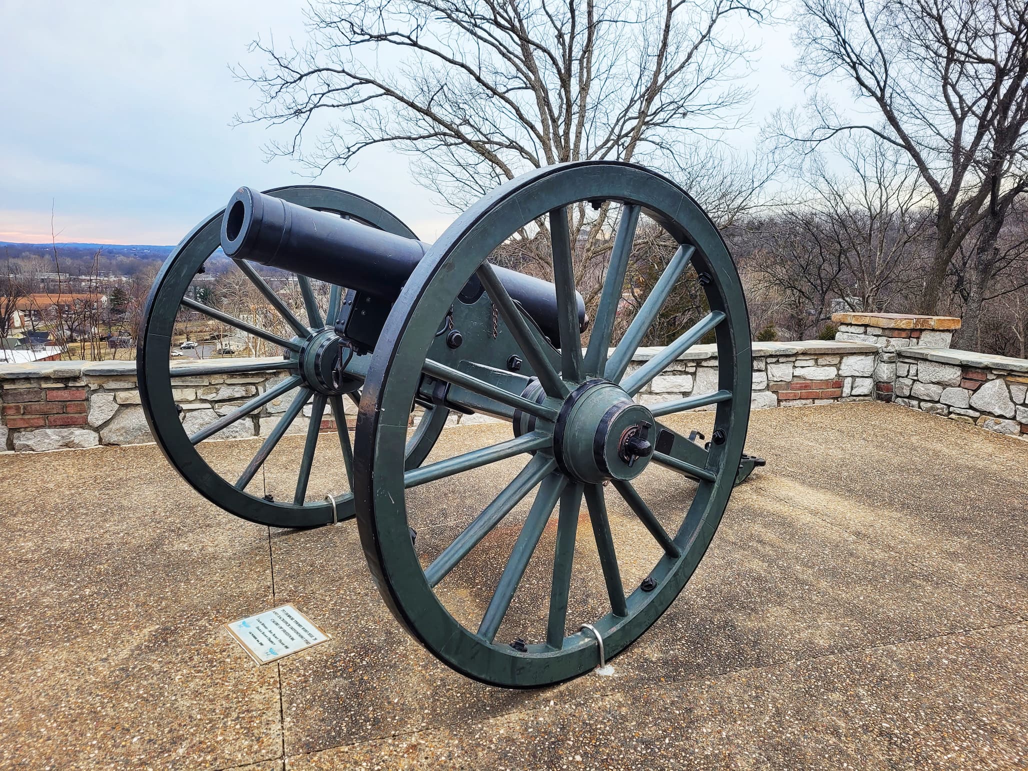 photo of replica civil war cannon at blackburn park