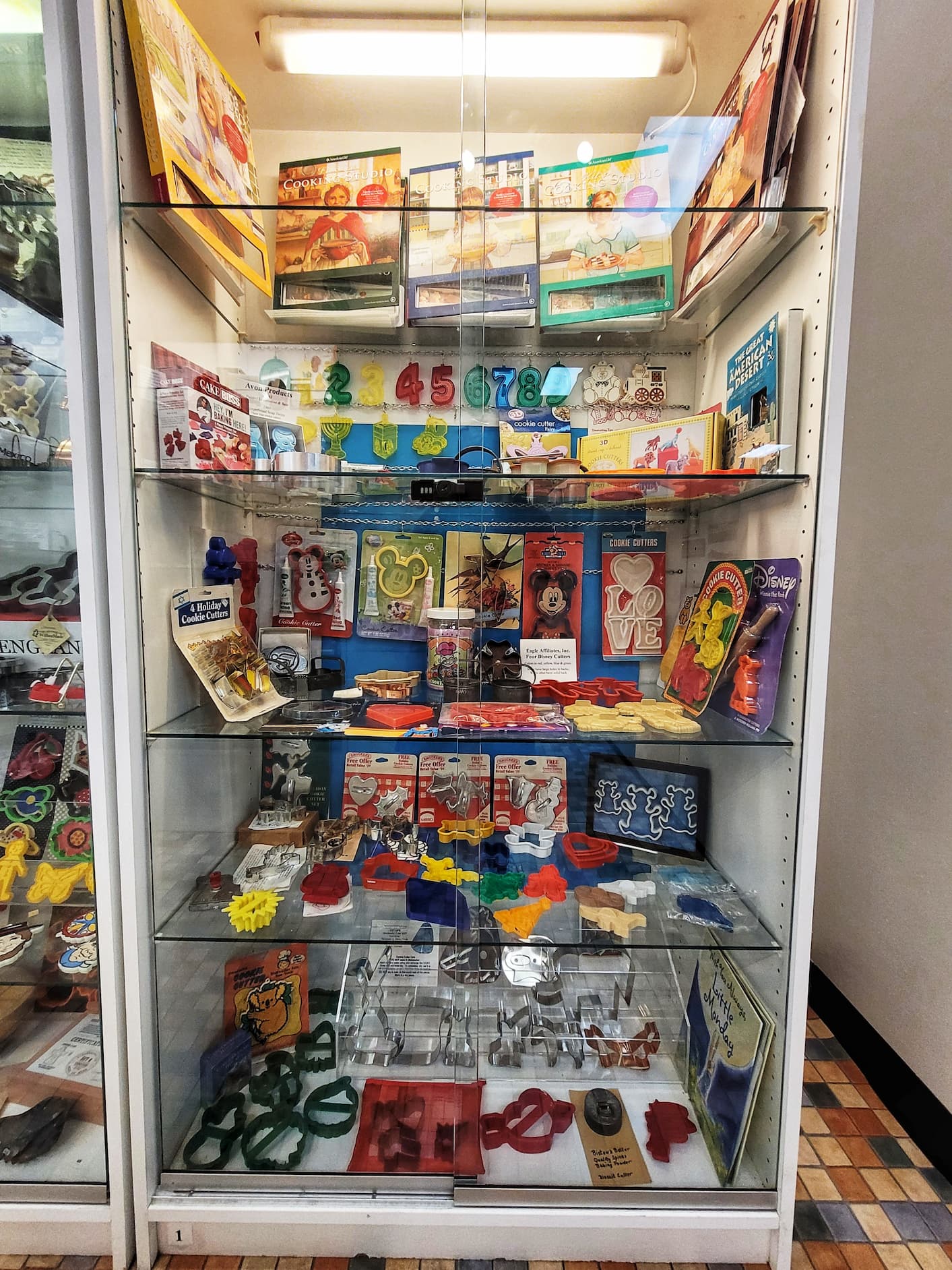 photo of national cookie cutter historical museum display case