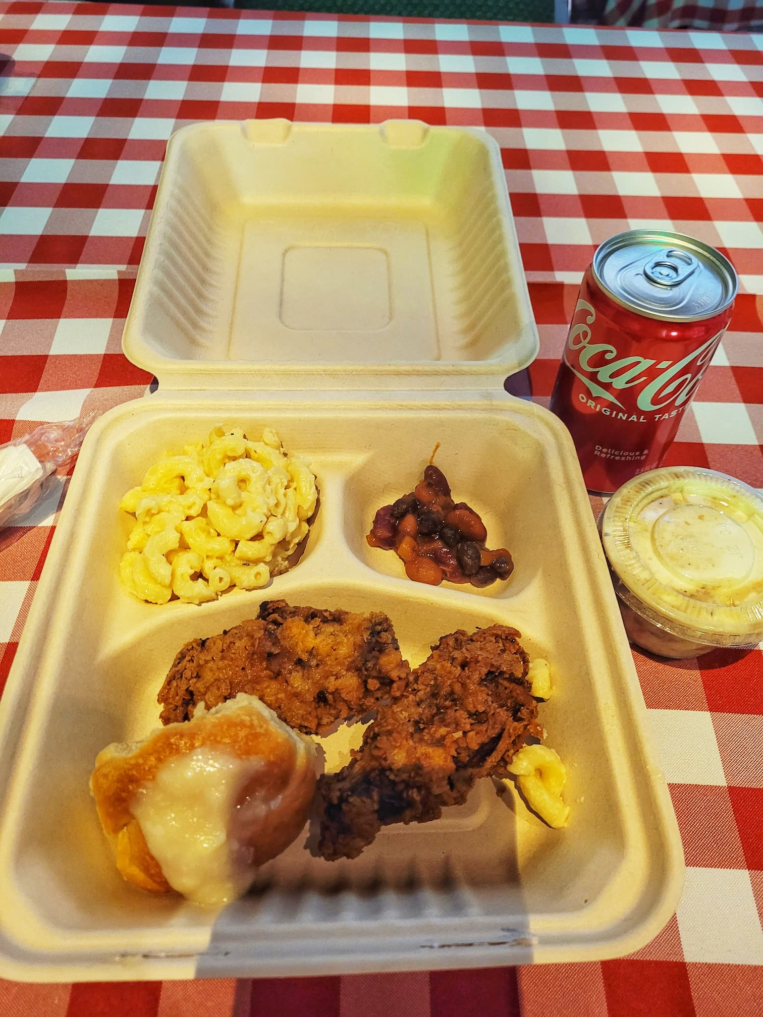 photo of 1950s themed dinner