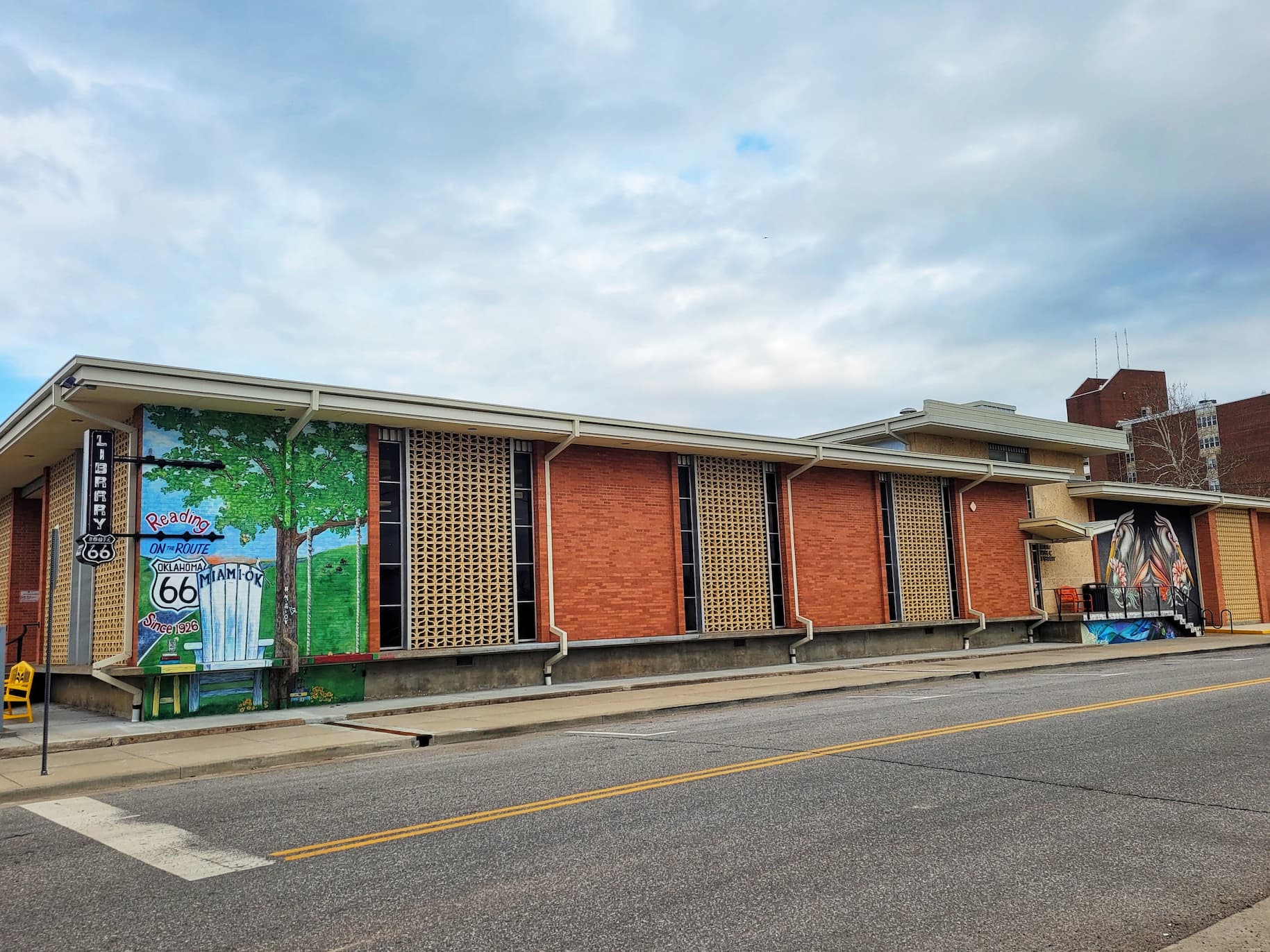 photo of miami, ok library