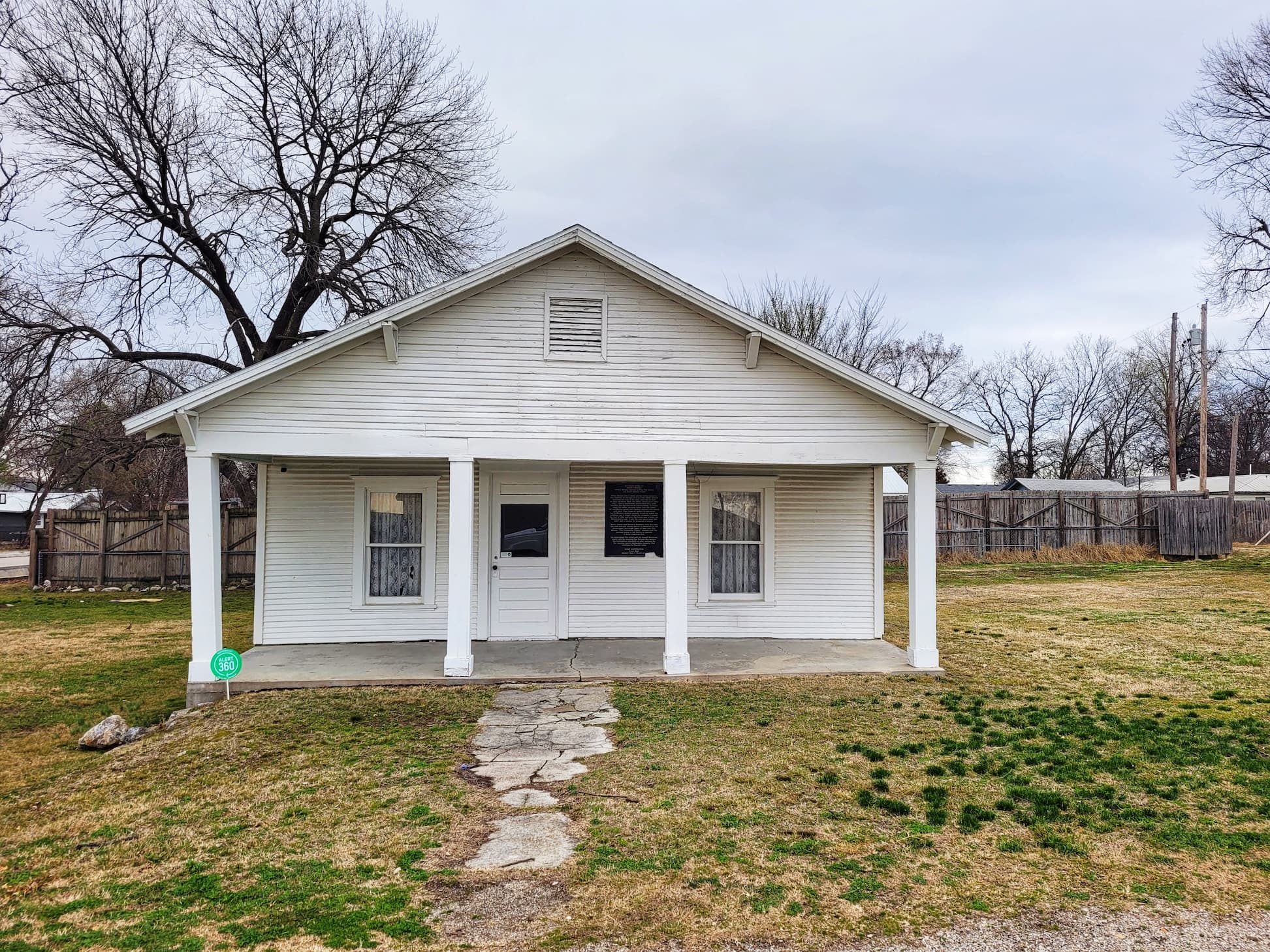 photo of mickey mantle's childhood home