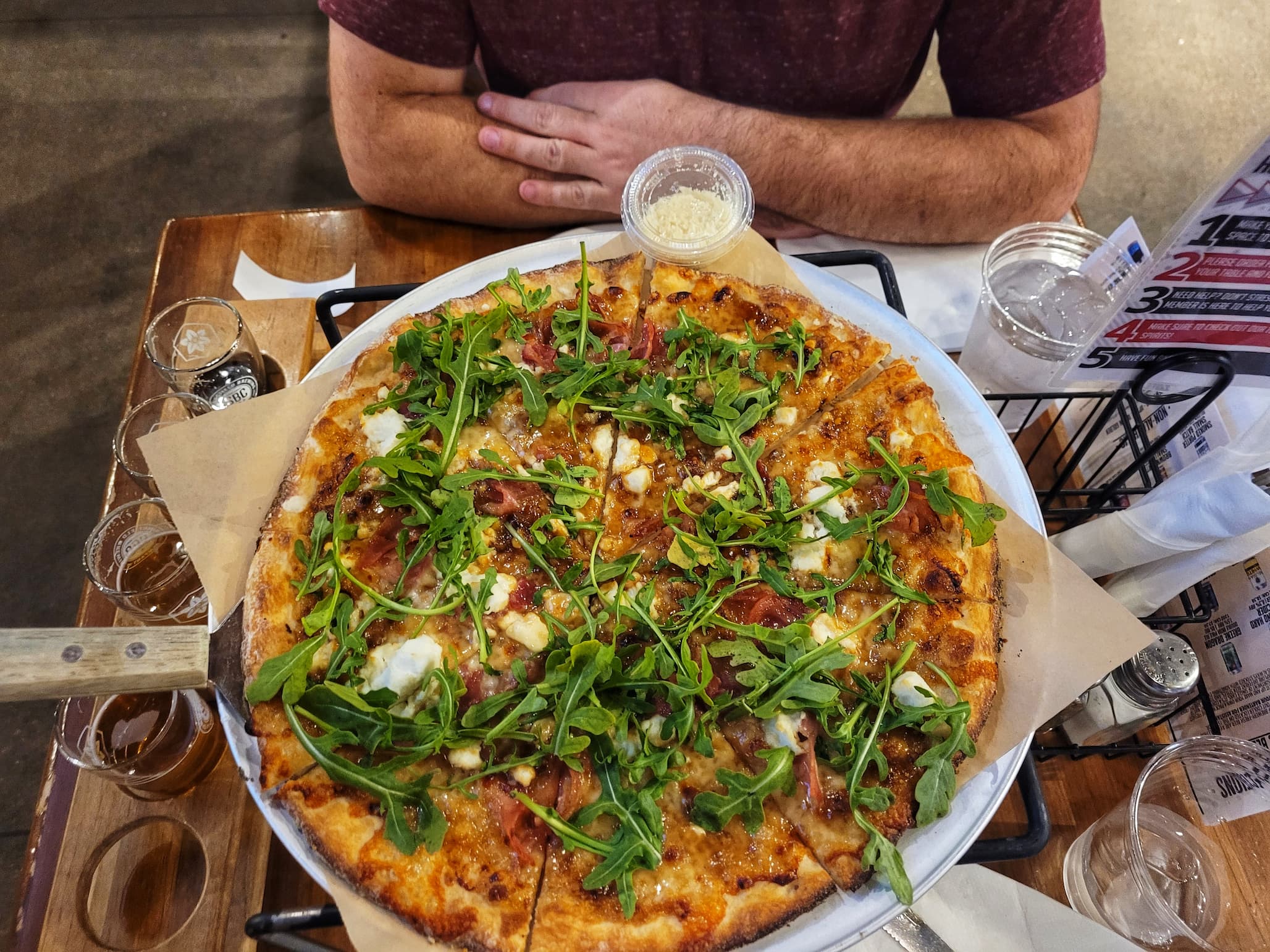 photo of figgy piggy pizza at springfield brewco