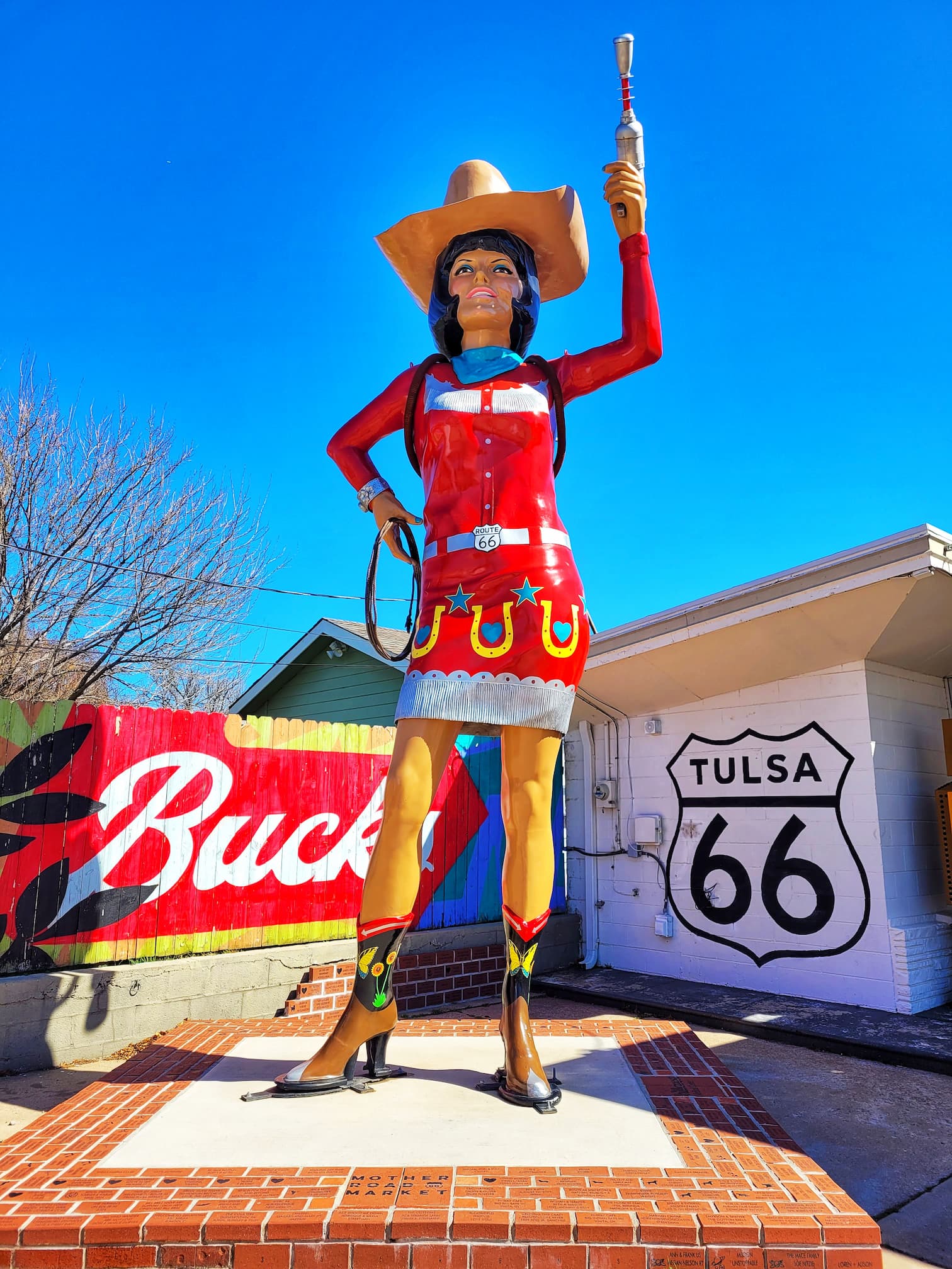 photo of stella atom muffler man