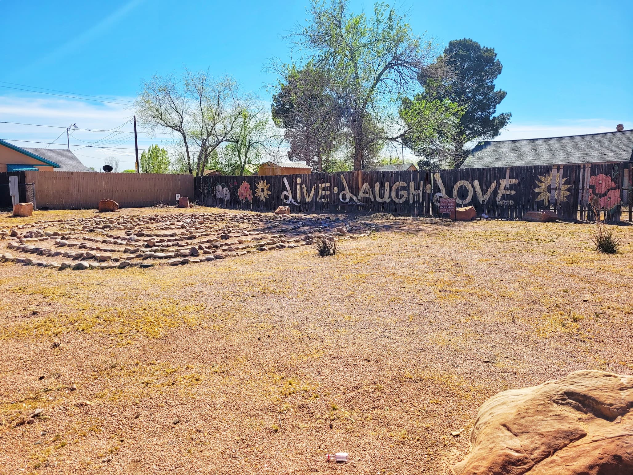 photo of holbrook labyrinth