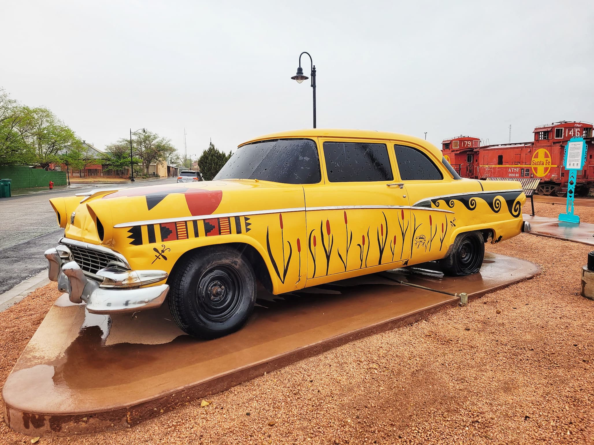 photo of winslow art cart