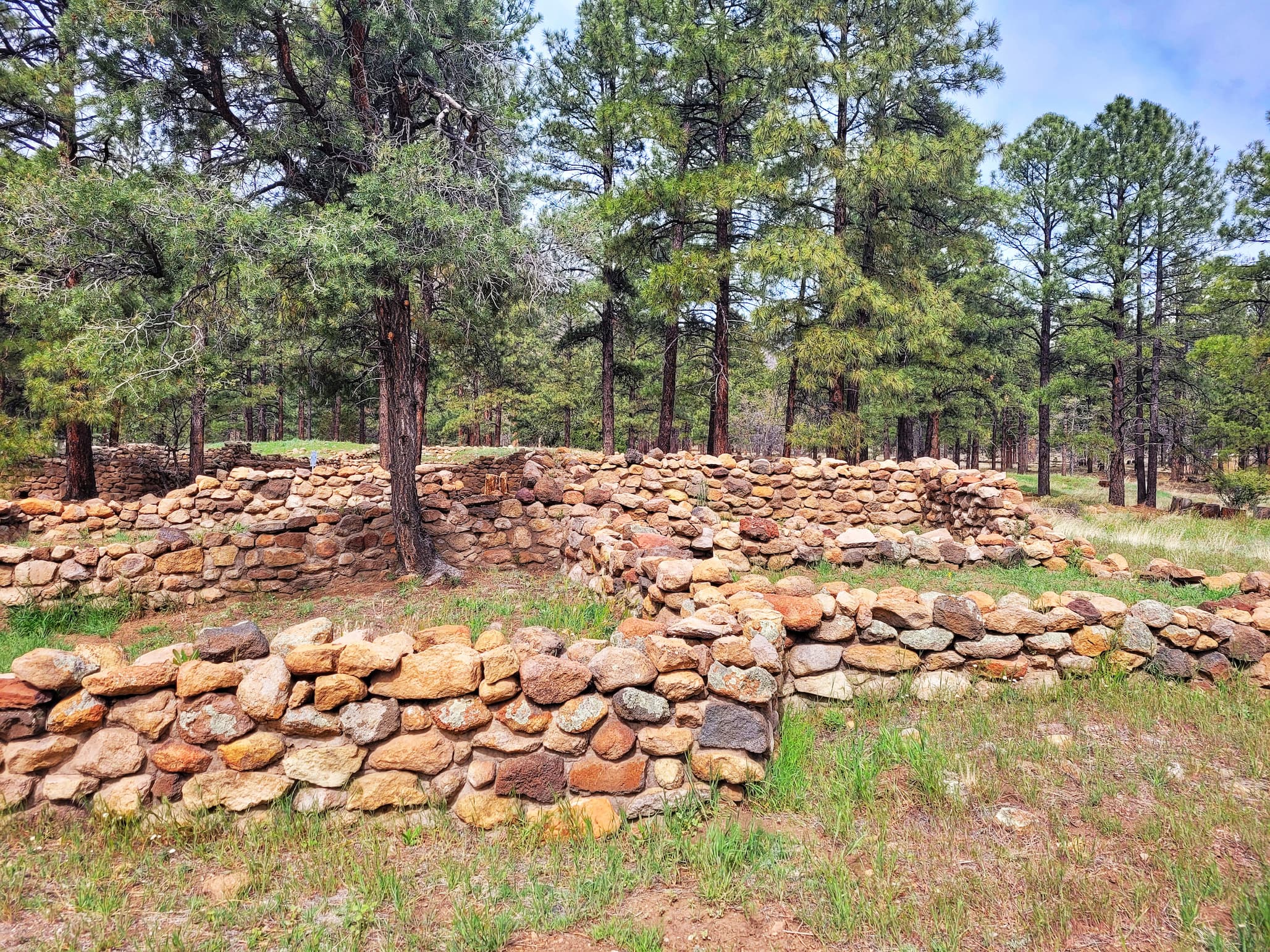 photo of elden pueblo heritage site