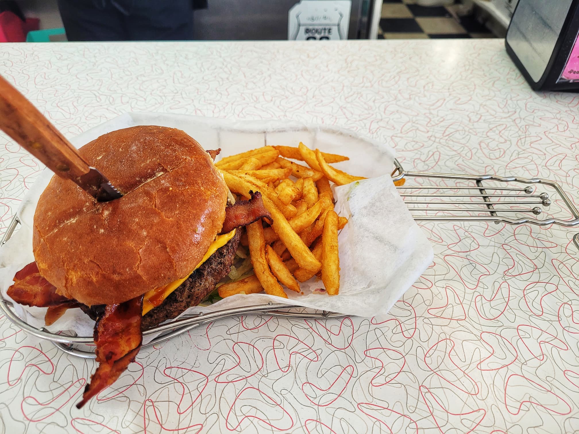 photo of burger from mr d'z diner