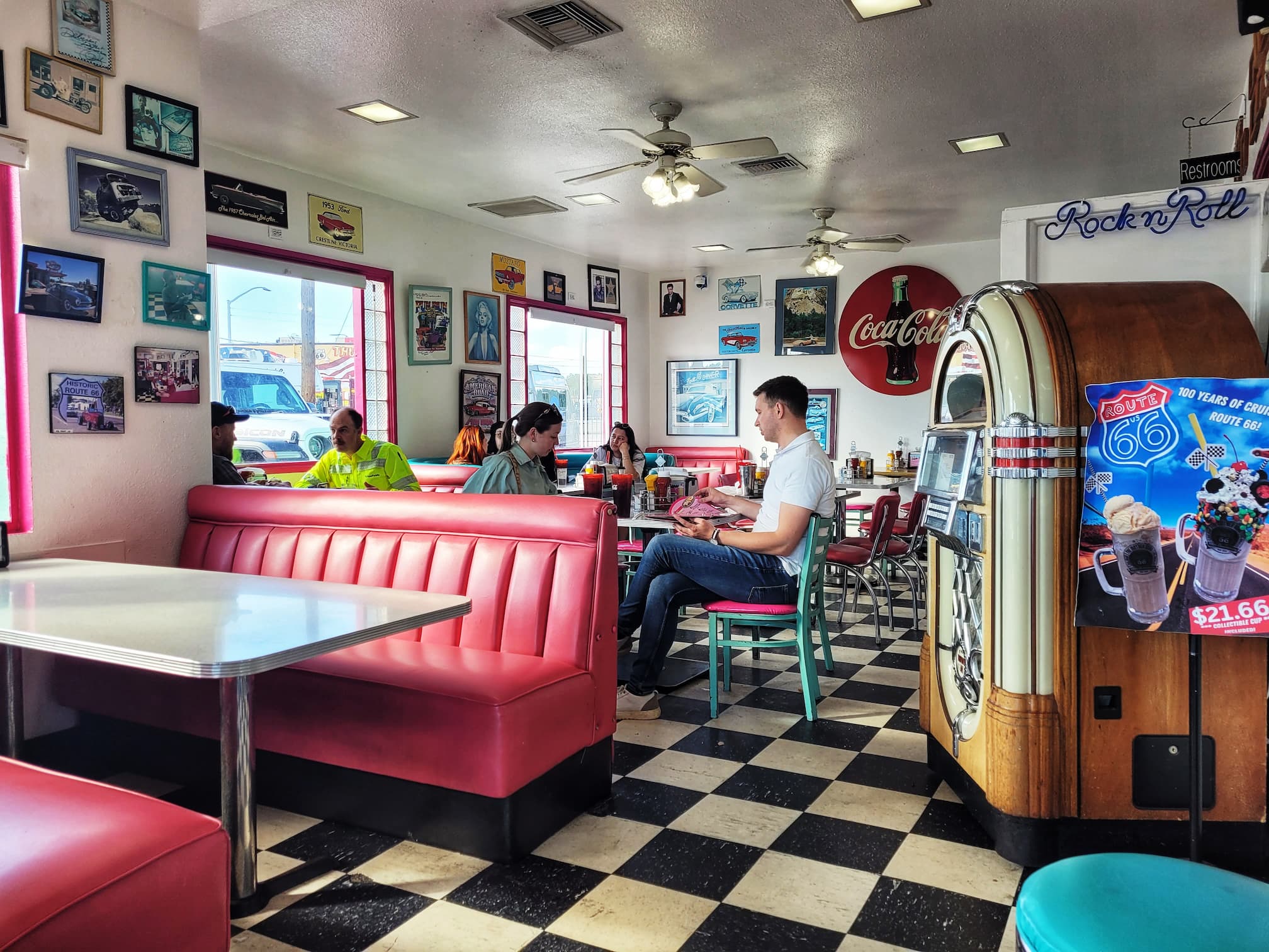 photo of inside mr d'z diner