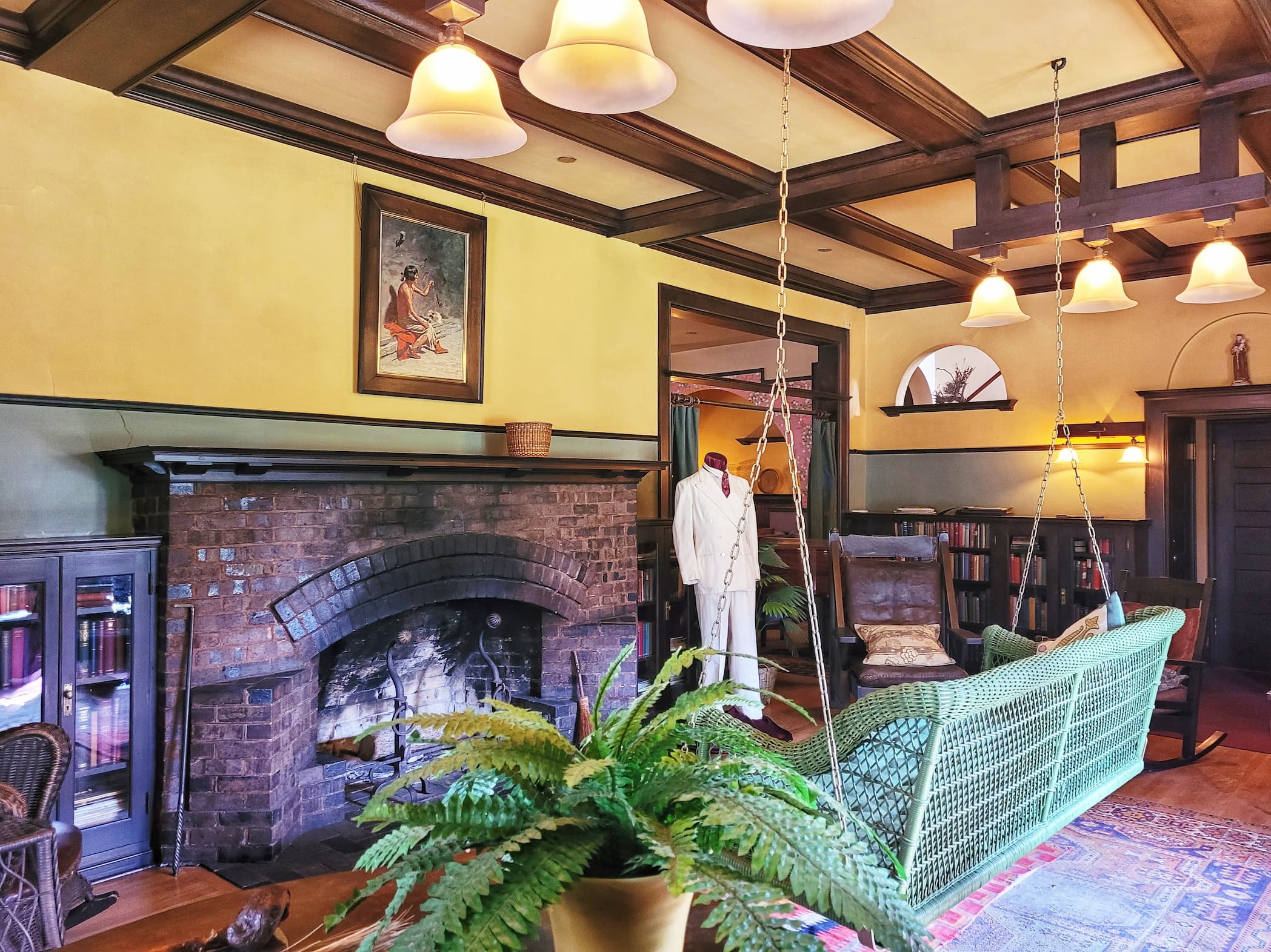 photo of riordan mansion living room