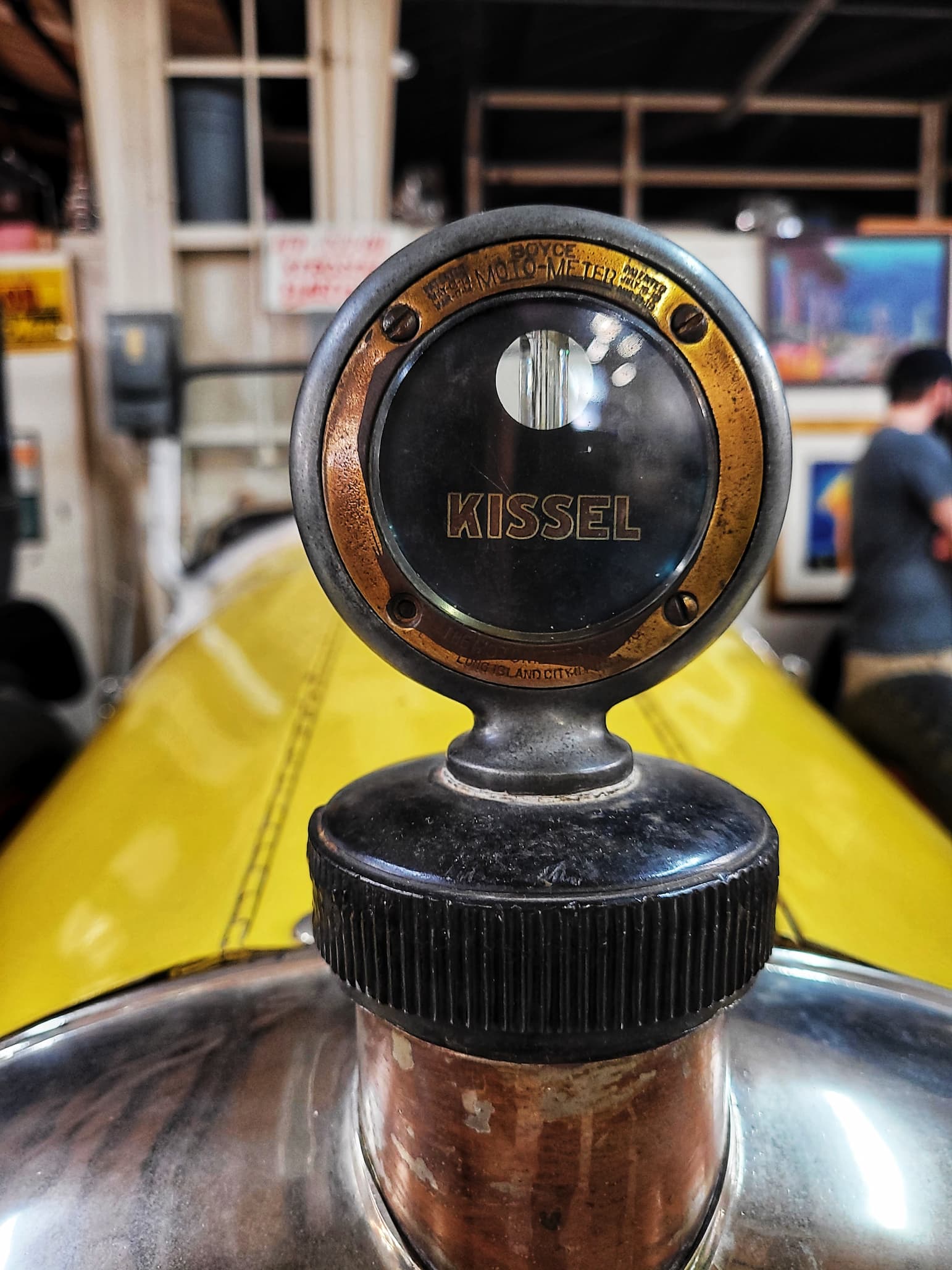photo of 1925 kissel gold bug speedster hood ornament