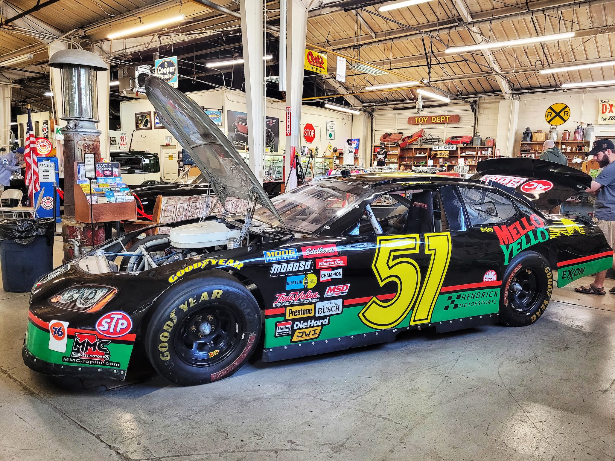 photo of nascar car at route 66 car museum