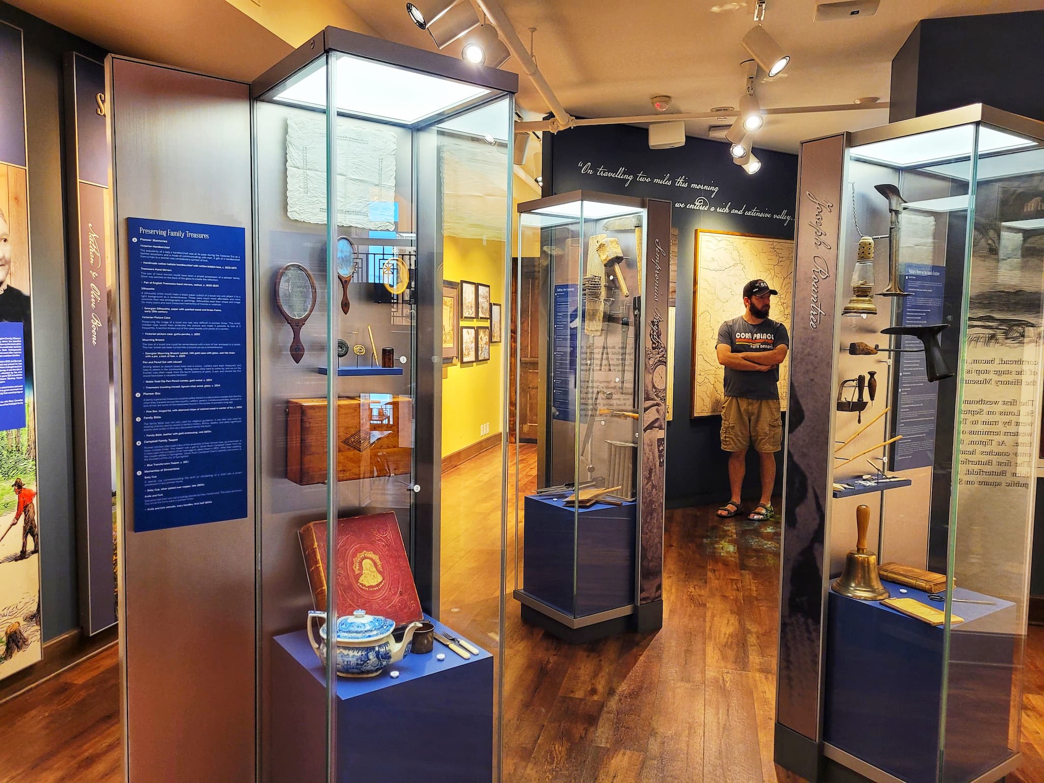 photo of Pioneers & Founders at the Crossroads Gallery