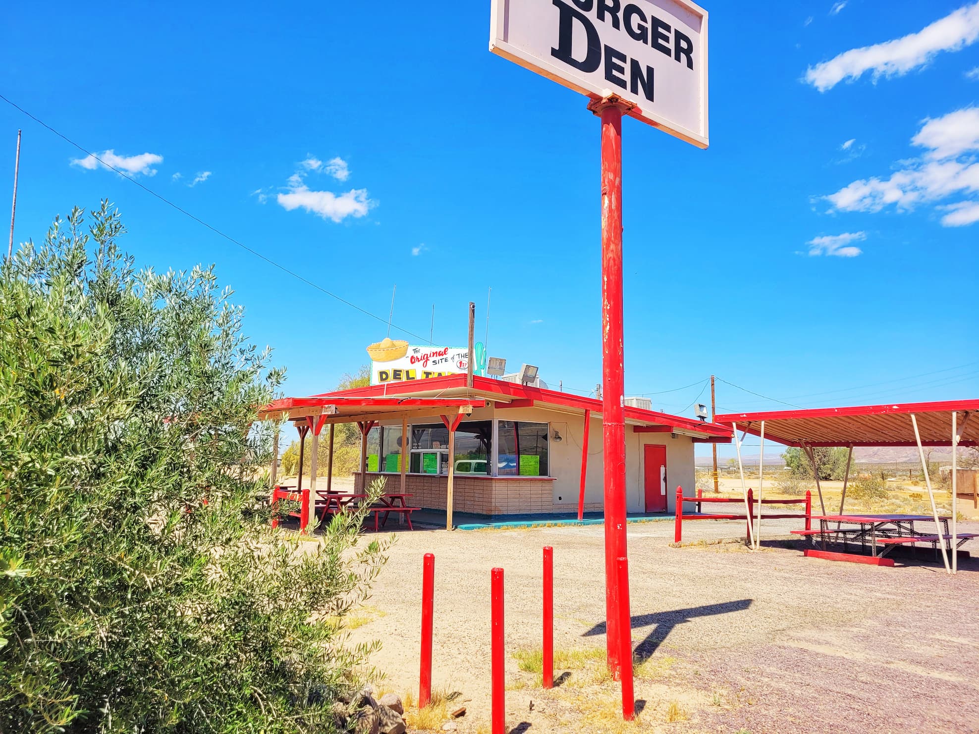 photo of original del taco location