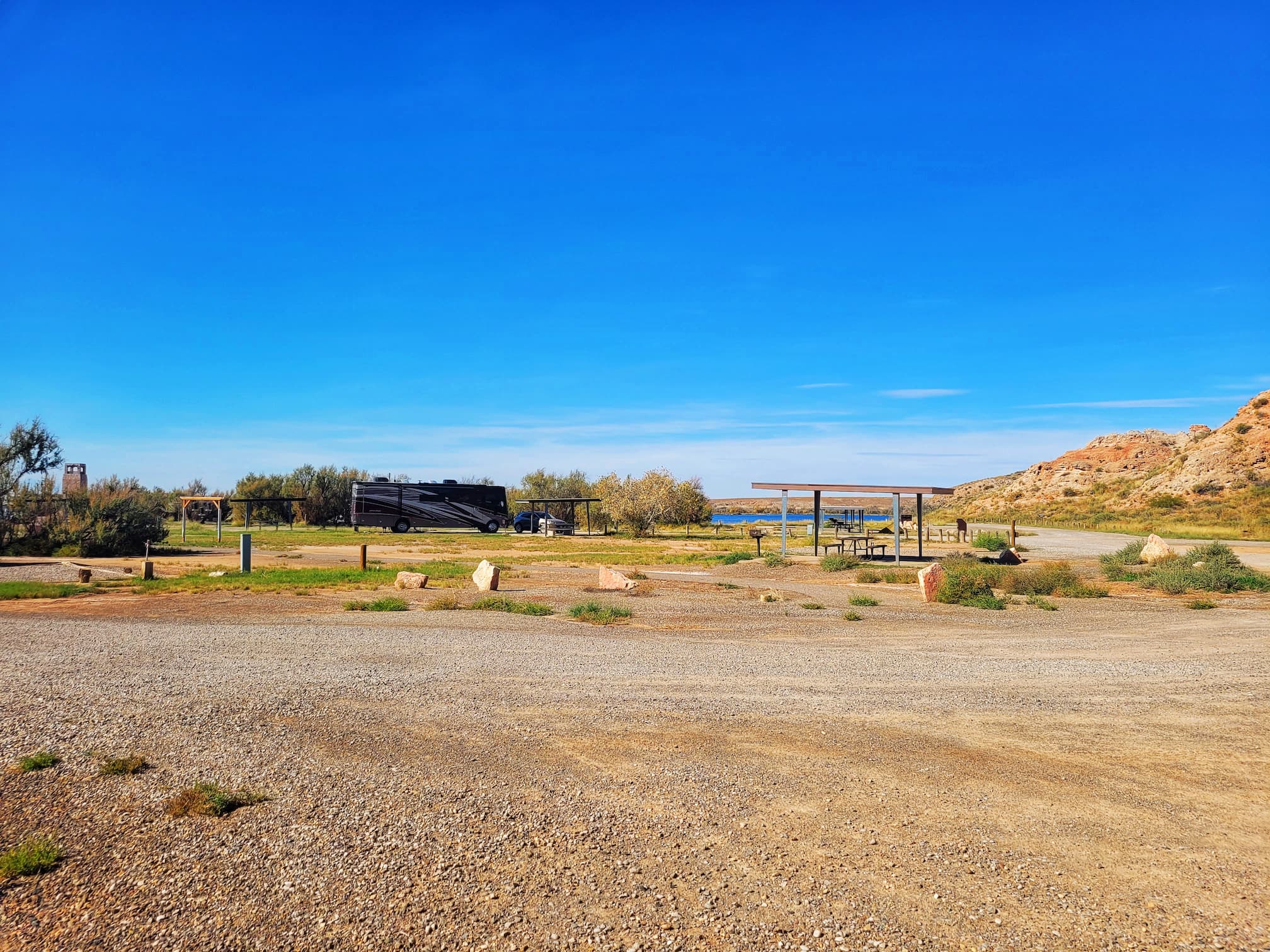 photo of bottomless lakes state park lea lake campground