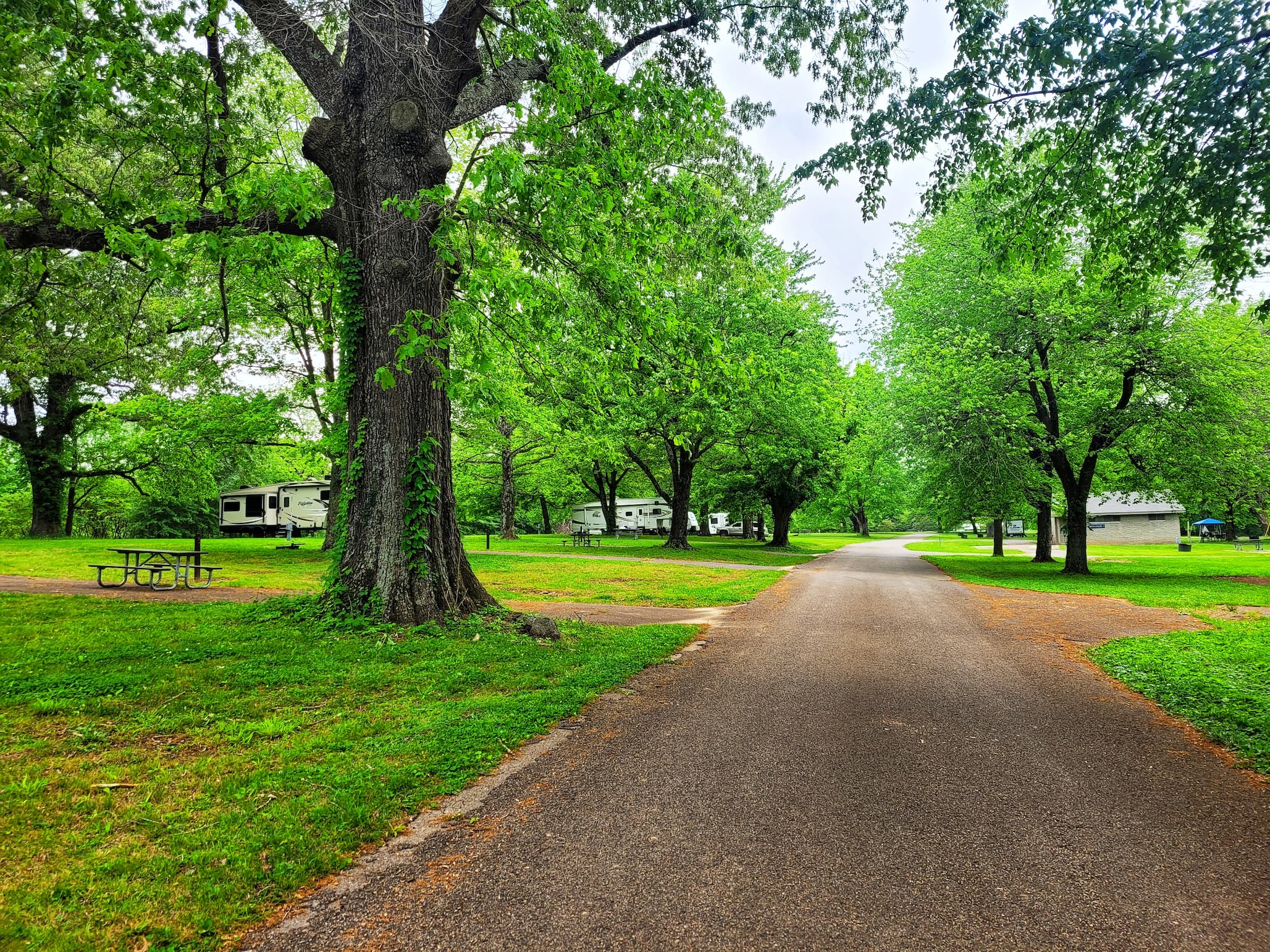 photo of kentucky dam village state resort park campground