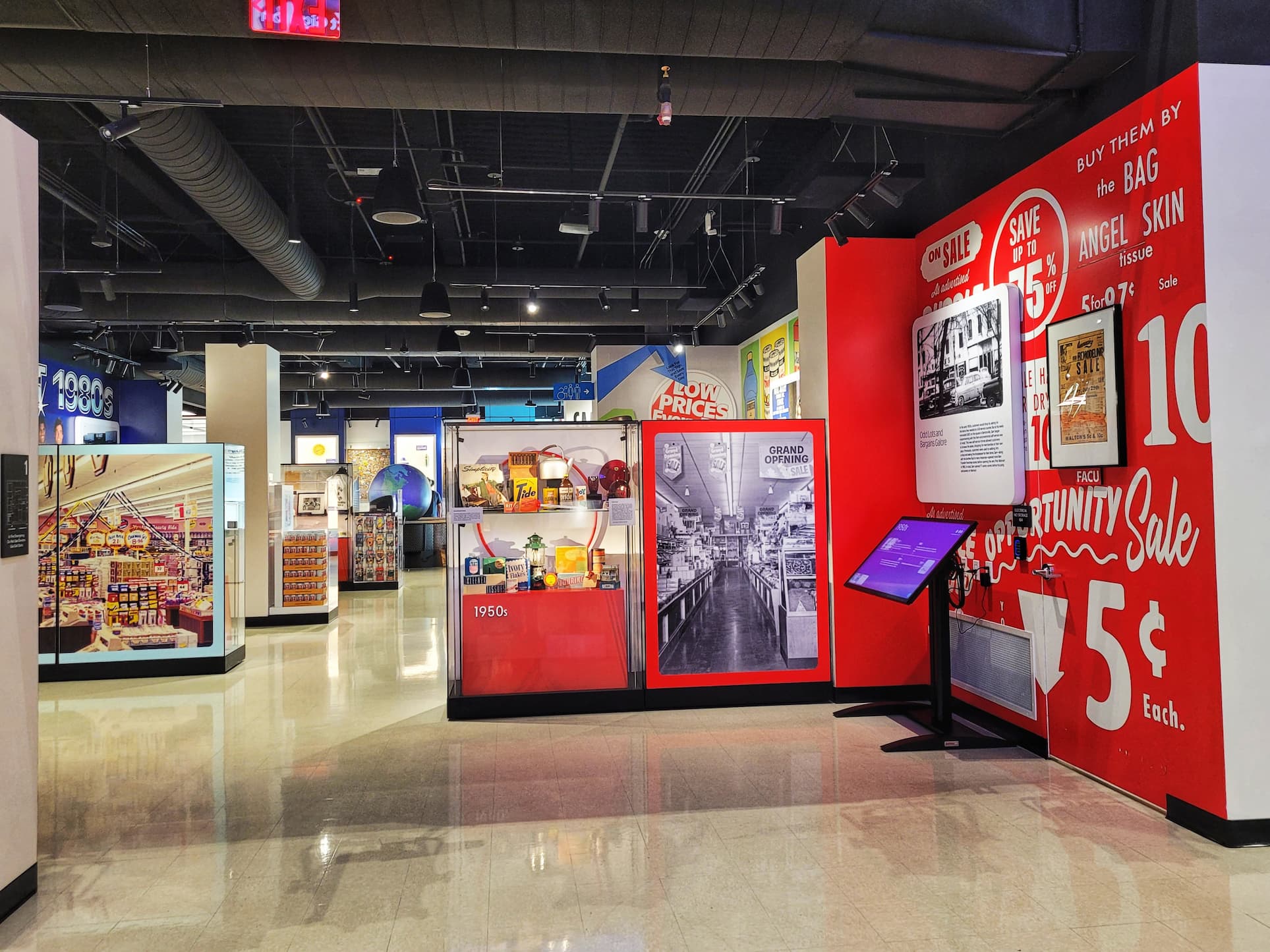 photo of walmart museum
